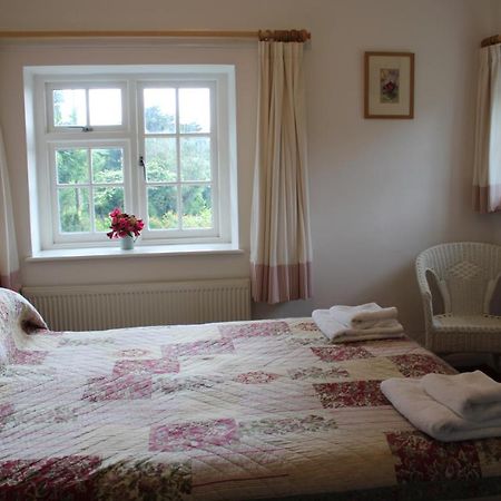 Coombe Farmhouse Bed & Breakfast St Ives Екстериор снимка
