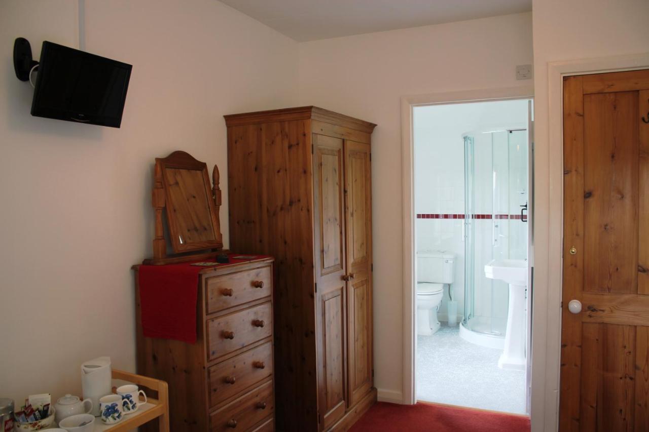 Coombe Farmhouse Bed & Breakfast St Ives Екстериор снимка